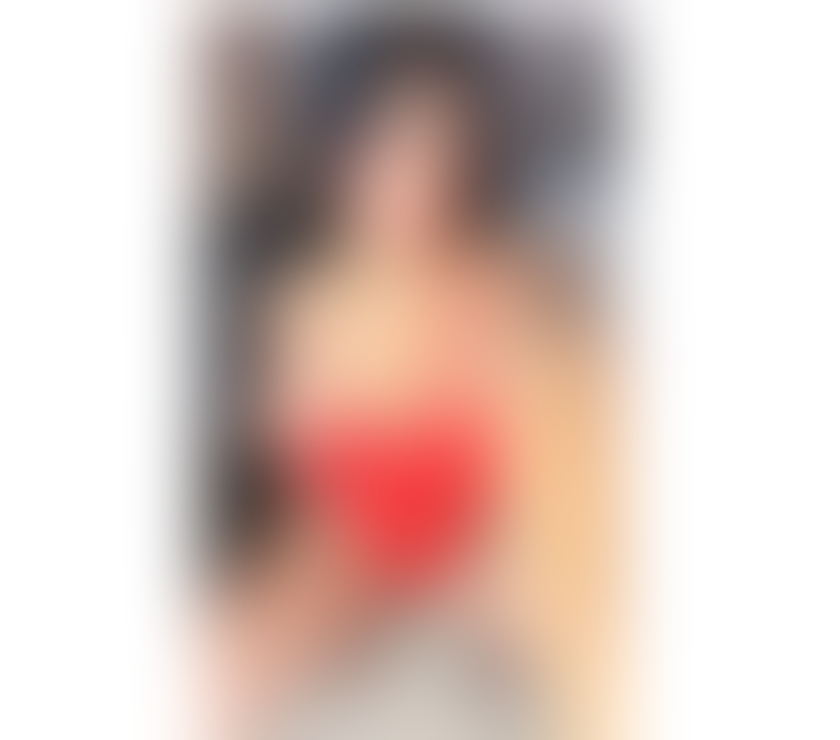 Escorts Surrey Woking - Photos for Cassandra hot brunette with appetizing curves, outcalls only
